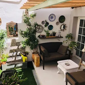 Spazio Amalia-alojamiento Con Arte Apartamento